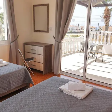 Queens Paradise 1 Villa Coral Bay