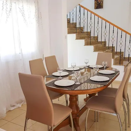 Queens Paradise 1 Villa Coral Bay