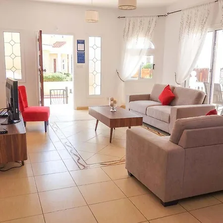 Villa Queens Paradise 1