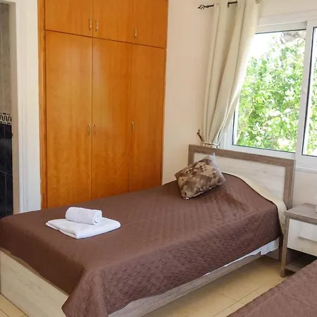 Villa Queens Paradise 1 Coral Bay
